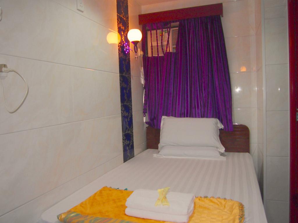 Traveller'S Hostel Гонконг Экстерьер фото